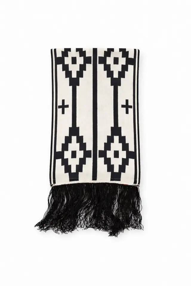 Bufandas tejidas doble faz negro, para complementos — Tierra Argentina