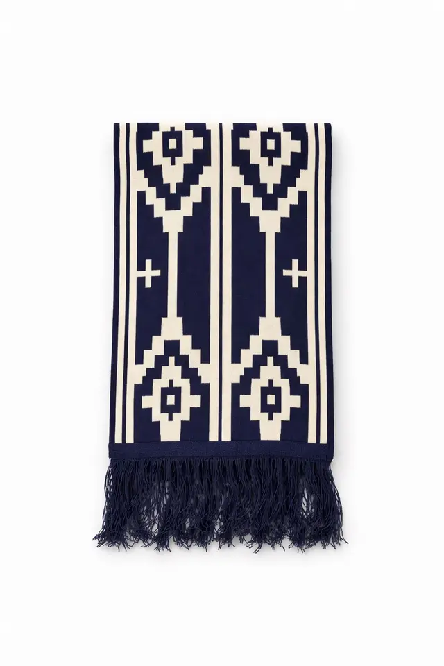 Bufandas tejidas doble faz azul, para complementos — Tierra Argentina